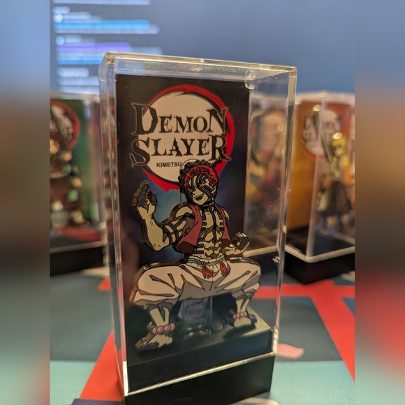 FigPin Demon Slayer pins 13 pieces. - Picture 6 of 14